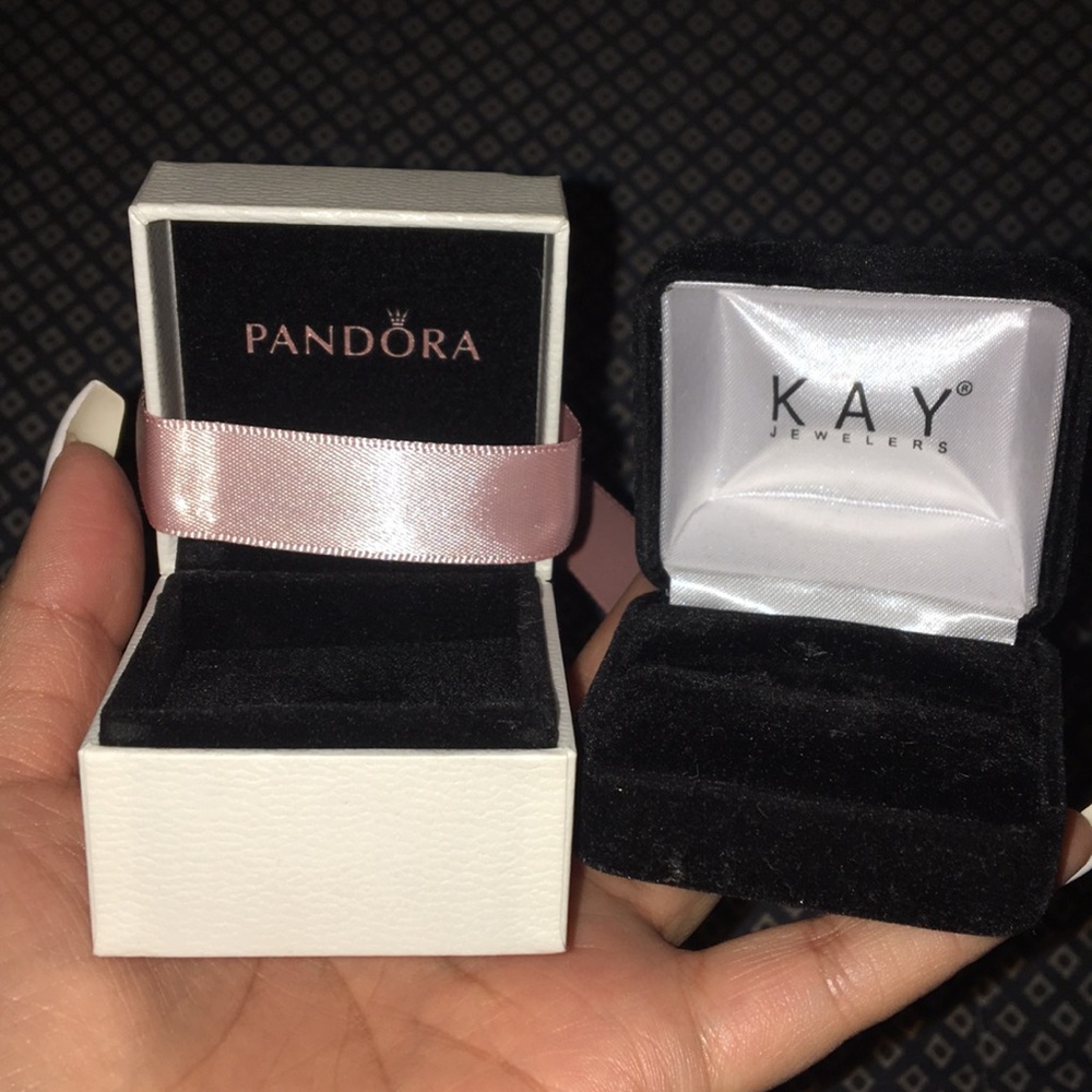 Ring boxes
